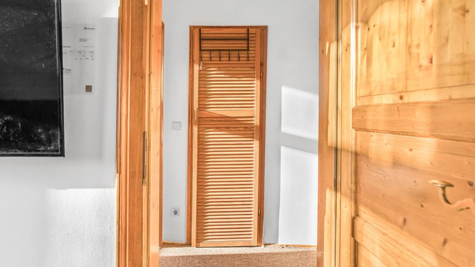 Apartment Comfy 2Br Apt Wifi & Tv Next To Millenium Tower Vienna