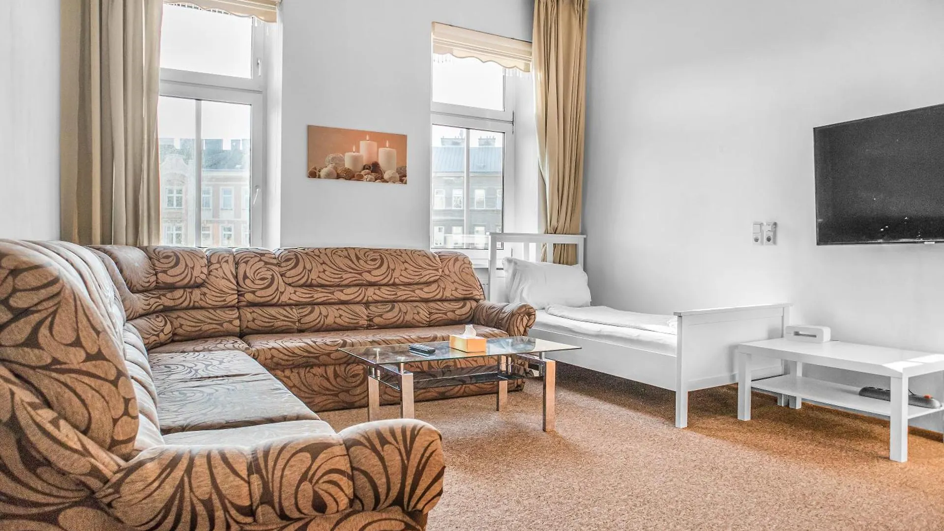 Comfy 2Br Apt Wifi & Tv Next To Millenium Tower Vienna